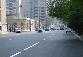 В связи с подготовкой к Празднику цветов в Баку закрыты некоторые дороги