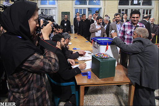 Two more Iranian politicians register for Iran's presidential elections