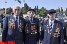 В Азербайджане отмечается День Победы над фашизмом (ФОТО)