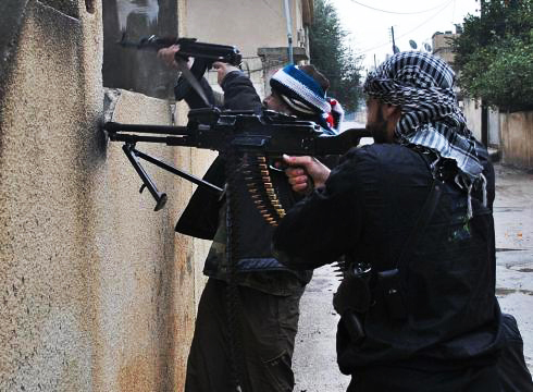 Syrian rebels claim control of strategic town