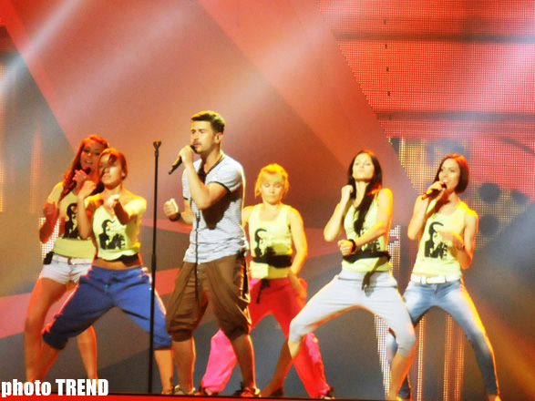 Ürəkləri fəth etmək istəyən Moldovanın "Eurovision 2012" təmsilçisi (VİDEO)