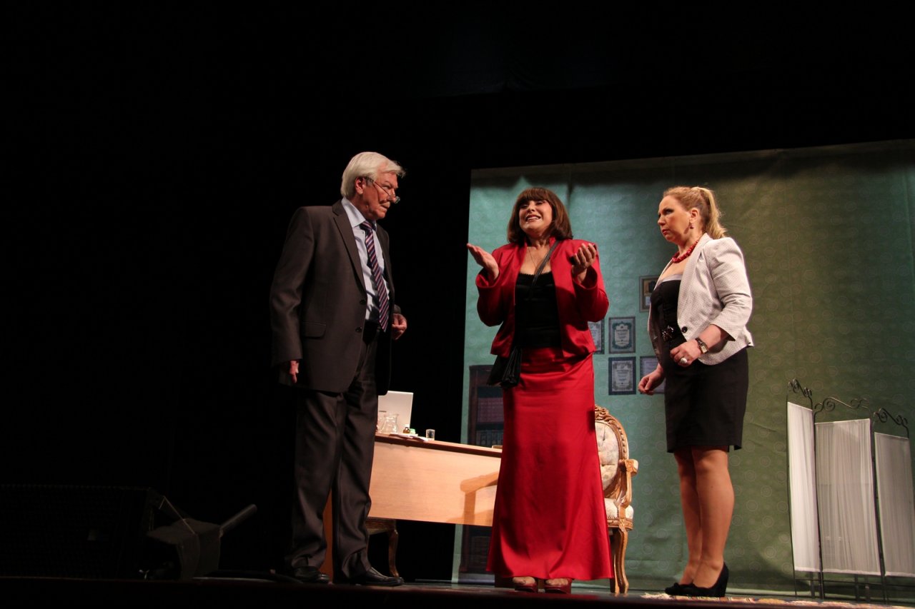 Наталья Варлей и Аристарх Ливанов в Баку: о том, как люди могут превратить свою жизнь в театр (фото)