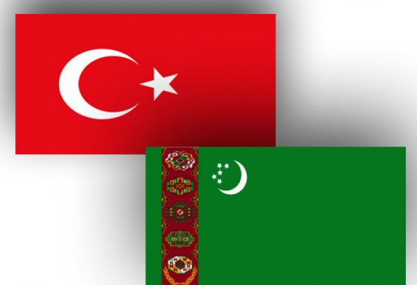 Turkmen, Turkish presidents discuss regional issues