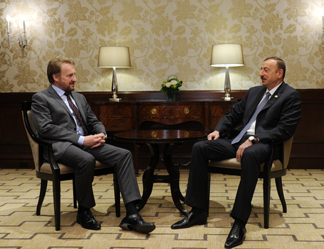 Ильхам Алиев встретился с Председателем Президиума Боснии и Герцеговины