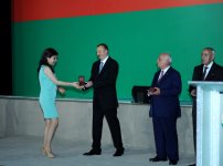 Prezident İlham Əliyev: Bu gün Azərbaycan, sözün əsl mənasında, inkişaf edən müasir, dünyəvi, demokratik ölkədir (ƏLAVƏ OLUNUB) (FOTO)