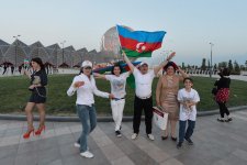 Зрители прибывают в Baku Crystal Hall на финал Евровидения-2012 (ФОТО)