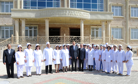 Президент Азербайджана принял участие в открытии Нахчыванской городской поликлиники (ФОТО)