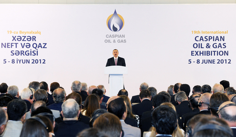Prezident İlham Əliyev: Biz Azərbaycan timsalında uğurlu neft siyasətinin təzahürünü görürük (FOTO)