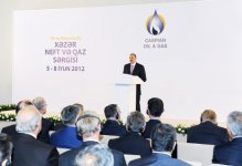 Prezident İlham Əliyev: Biz Azərbaycan timsalında uğurlu neft siyasətinin təzahürünü görürük (FOTO)
