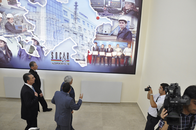 Sumqayıtda ARDNŞ tərəfindən müasir standartlar səviyyəsində yaradılmış yeni Təlim-Tədris Mərkəzinin açılışı olub (FOTO)