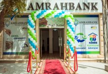Азербайджанский "Amrahbank" открыл отделение в бакинском поселке Бина (ФОТО)