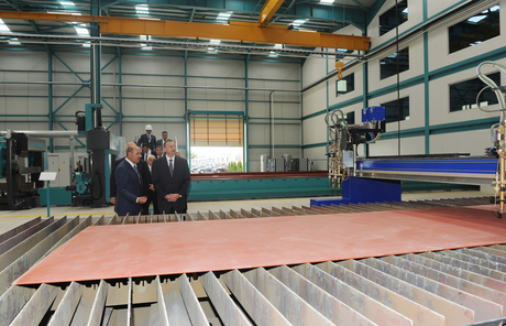 İlham Əliyev Qaradağ metal konstruksiyalar zavodunun açılışında iştirak edib (FOTO)