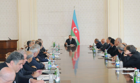 Под председательством Президента Азербайджана прошло заседание по итогам  социально-экономического развития в январе-сентябре 2014 года