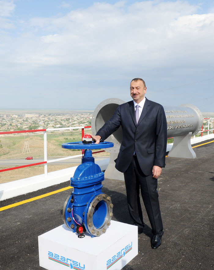 Президент Азербайджана принял участие в церемонии закладки фундамента Ширван-Муганской водопроводной системы (версия 2) (ФОТО)