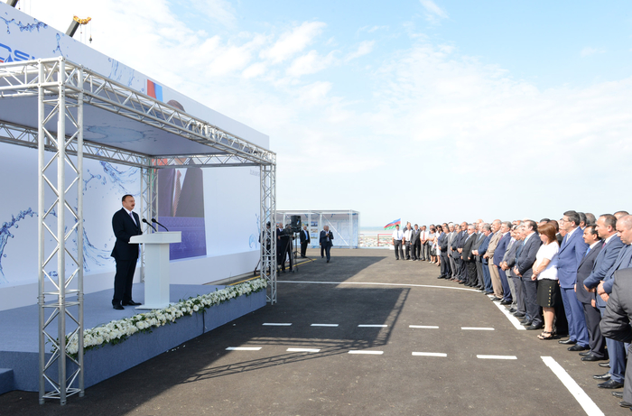 Президент Ильхам Алиев: Азербайджан относится к числу тех редких стран, которые даже в кризисные годы увеличили социальные программы (ФОТО)