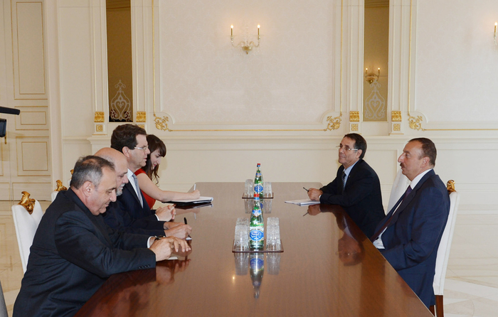 Azerbaijani President receives delegation of American Jewish Committee