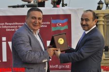 Əli Həsənov: Azərbaycan jurnalistləri cəmiyyətin, ictimai rəyin formalaşmasında mühüm rol oynayırlar (FOTO)