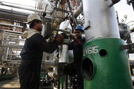 Iranian production units need $60 bln operating capital