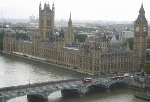 Британский парламент проведет голосование по резолюции о признании независимости Палестины