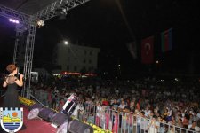 Азерин дает в Турции концерты, посвященные месяцу Рамазан (фото)