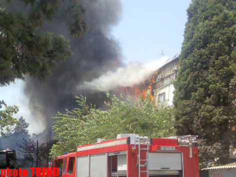 Пожар в общежитии в Баку полностью потушен  (версия 4) (ФОТО)