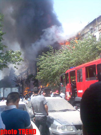 Пожар в общежитии в Баку полностью потушен  (версия 4) (ФОТО)