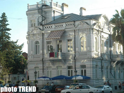 Georgian President lays foundation of 35-storey hotel in Batumi