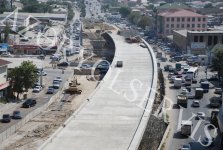 В 2012 году завершится строительство дорожной развязки на крупном проспекте в Баку (ФОТО)