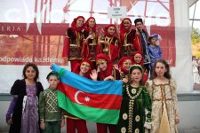 Детский театр-студия "Гюнай" успешно выступил на международном фестивале (фотосессия)