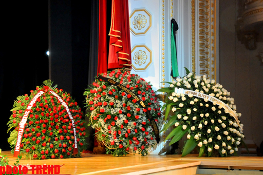 Экс-спикер парламента Азербайджана предан земле в Аллее почетного захоронения (ФОТО)
