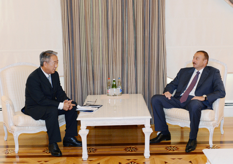 Президент Азербайджана принял посла Кореи в связи с завершением его миссии