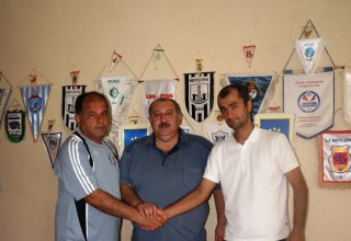 Главным тренером азербайджанского клуба "Кяпяз" назначен Махмуд Гурбанов (версия 2)