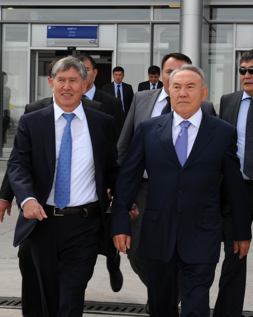Кыргызстан и Казахстан договорились о проведении межправсовета