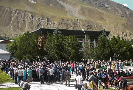 В Таджкистане произошли массовые беспорядки