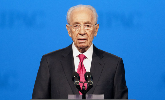 Şimon Peres felç geçirdi
