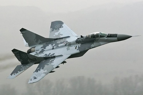 Syrian rebels shoot down Air Force jet
