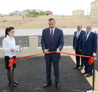 President Ilham Aliyev opens secondary school and kindergarten (PHOTO)