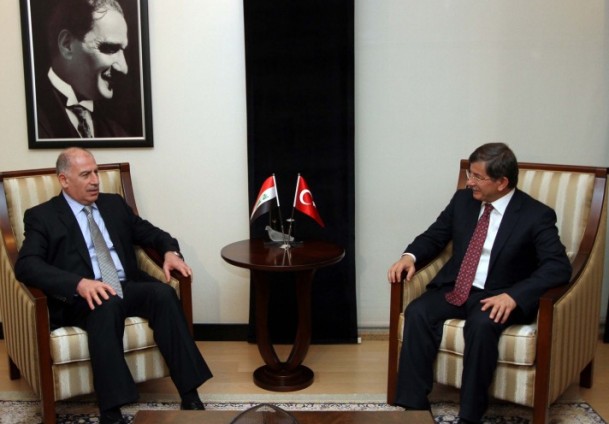 FM Davutoglu meets with Iraqi Parliament Speaker