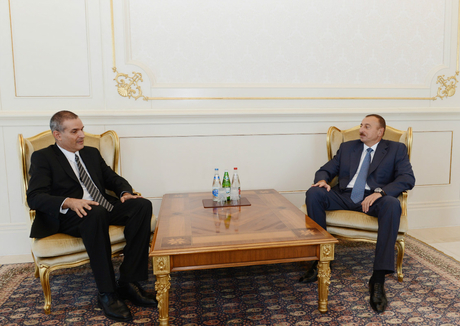Azerbaijani President receives credentials of incoming Israeli ambassador