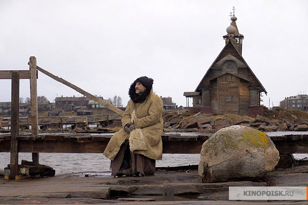 В Баку показали "Остров" Павла Лунгина, приуроченный к Дню российского кино (фото)