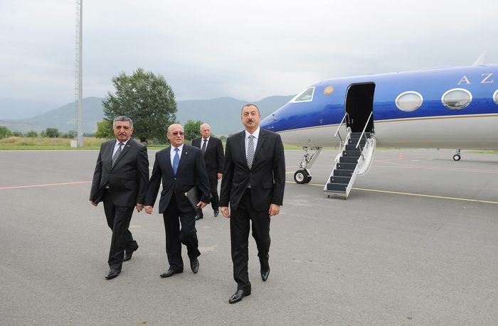 Президент Ильхам Алиев принял участие в открытии средних школ в Загатальском районе (ФОТО)