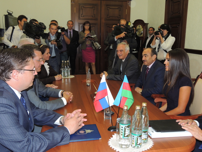 Heydar Aliyev Foundation VP Leyla Aliyeva meets with Astrakhan Region Governor (PHOTO)