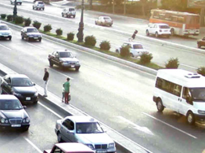 Около 50 процентов ДТП в Азербайджане связаны с наездами на пешеходов