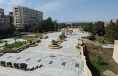 Президент Азербайджана и его супруга приняли участие в открытии обновленного парка Гейдара Алиева в Низаминском районе Баку (ФОТО)