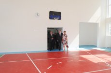 President Ilham Aliyev opens new building of school No 328 in Baku (PHOTO)