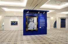 Первая леди Азербайджана приняла участие в церемонии открытия первой выставки  «Christie’s» в Баку (ФОТО)