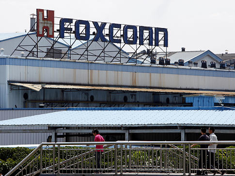 Foxconn намерен построить завод в Саудовской Аравии за $9 млрд