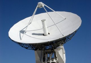 Iran invites advanced countries to invest in telecom field