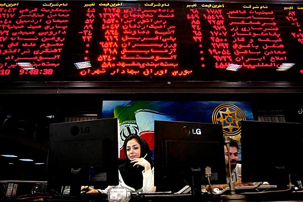 Tehran Stock Exchange hits record high