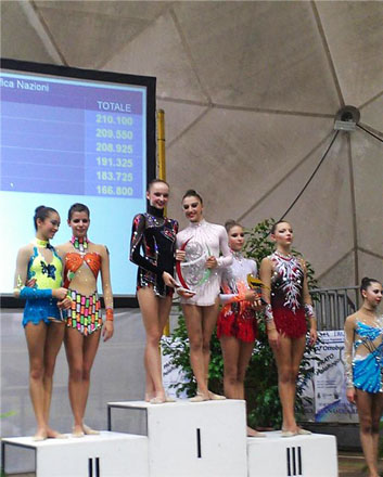 Azərbaycan gimnastları beynəlxalq turnirdə birinci yeri tutublar (FOTO)